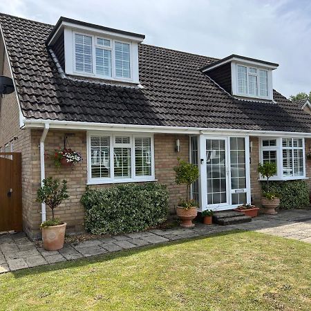 No 64 Bed And Breakfast Lymington Exterior foto